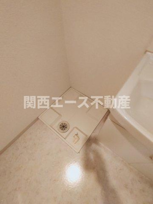  | グランシス高井田