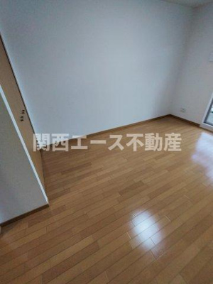  | グランシス高井田