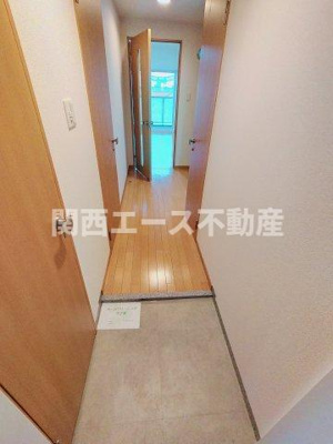 【玄関】 | グランシス高井田