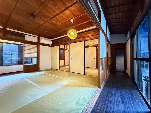 松尾邸の和室|１F