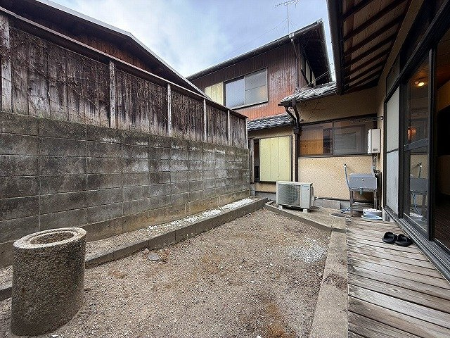松尾邸の庭|１F