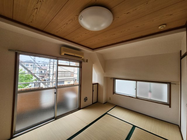 ハイム岡田の和室