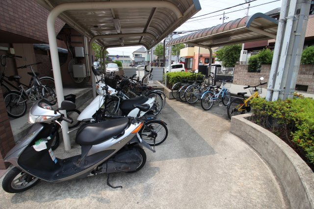 プラザハイツ二ツ屋C棟のその他共用部分