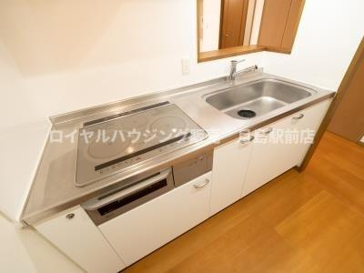 ※同タイプ・別階の内観写真を掲載している場合があります。現状と仕様が異なる際は、現状を優先するものとします。