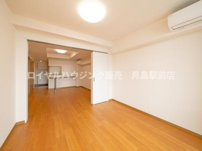 ※同タイプ・別階の内観写真を掲載している場合があります。現状と仕様が異なる際は、現状を優先するものとします。