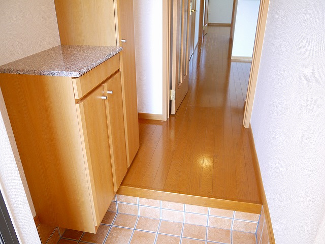 メゾン・ド・エトワールの玄関|ゆったりとした玄関です