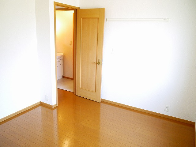 メゾン・ド・エトワールの洋室|洋室です