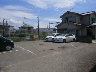 【駐車場】 | グリーンフル坂東