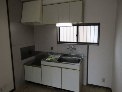 【キッチン】 | グリーンフル坂東