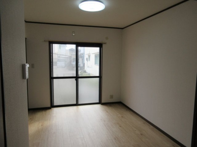 【居間・リビング】 | グリーンフル坂東