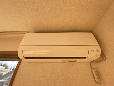 【展望】 | 綱島台戸建【SHM】 | リビングダイニングキッチンには暑い夏や寒い冬に大活躍のエアコン付きです☆冷暖房完備で1年中快適に過ごせます♪