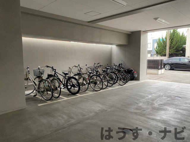 サヴォイラルカンジュの駐輪場|《オーナーチェンジ物件》管理された駐輪場です！