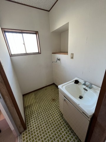 和歌山市紀三井寺・中古戸建・54424の洗面所