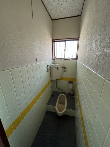 和歌山市紀三井寺・中古戸建・54424のトイレ