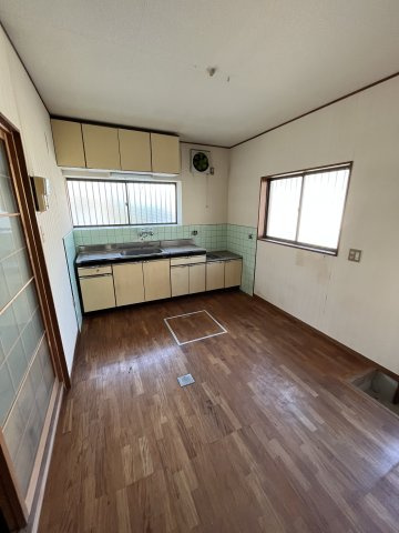 和歌山市紀三井寺・中古戸建・54424のキッチン
