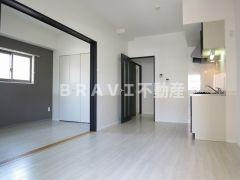 huit arbre上町台 （ユイットアルブルウエマチダイ）BRAVI不動産の居間・リビング|【huit arbre上町台】