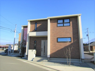 【外観：施工例】 | 新古戸建　笛吹市石和町小石和 | 外観です