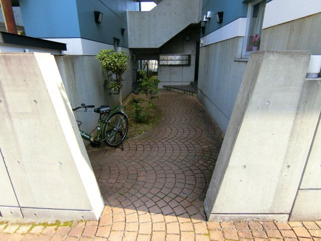 ステーション小谷のエントランス