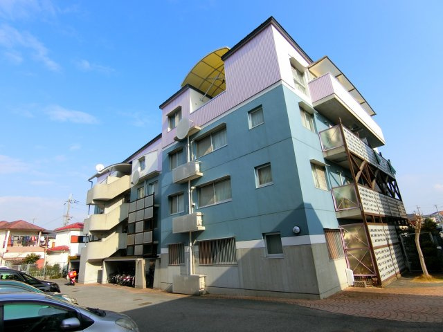 ステーション小谷の外観