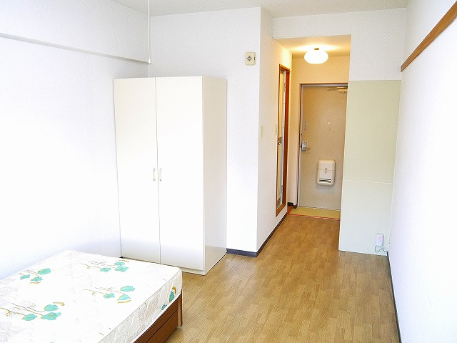 万葉Ⅱ（マンション万葉Ⅱ）の洋室|コンパクトで使いやすい洋室です