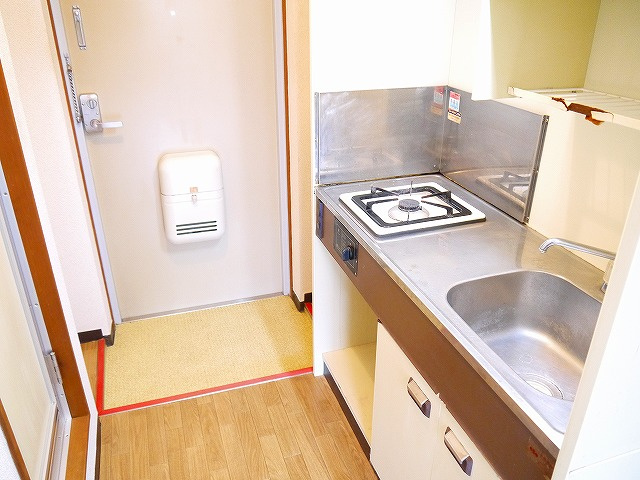 万葉Ⅱ（マンション万葉Ⅱ）のキッチン|お料理しやすいキッチンです