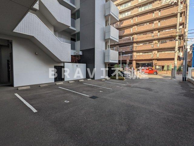 Le・Sel上町台（ル・セル上町台） BRAVI不動産の駐車場|【Le・Sel上町台】
