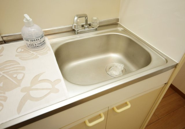 コーポソレイユのキッチン|別部屋同間取りのお写真となります。参考にご覧くださいませ。