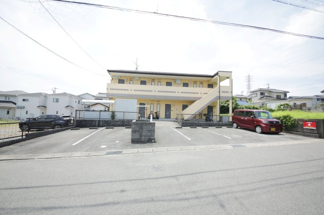 コーポソレイユの駐車場|別部屋同間取りのお写真となります。参考にご覧くださいませ。