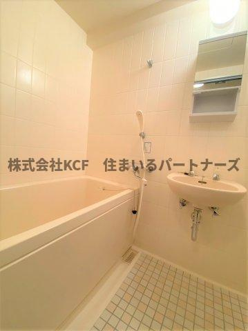 ライオンズマンション久留米駅東の浴室|コンパクトで使いやすいお風呂です