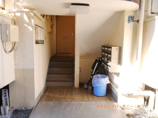 【エントランス】