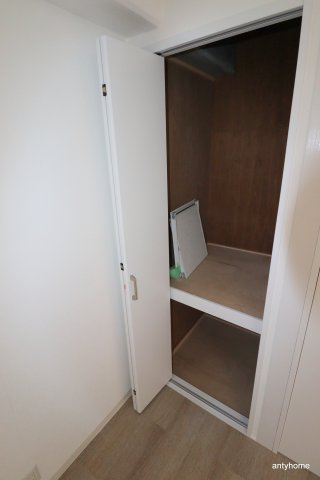 ピアファイブ　仲介手数料無料の収納