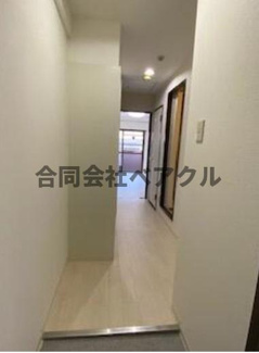 【玄関】 | ロマネスク京都丹波口 | 玄関です