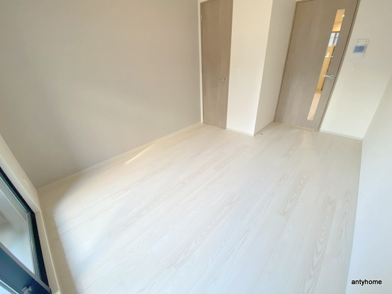 リビオメゾン西天満　仲介手数料無料の居間・リビング