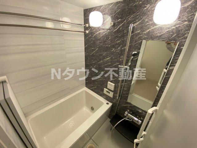 【浴室】 | プレサンス広小路通葵 | 日々の暮らしに欠かせないお風呂です