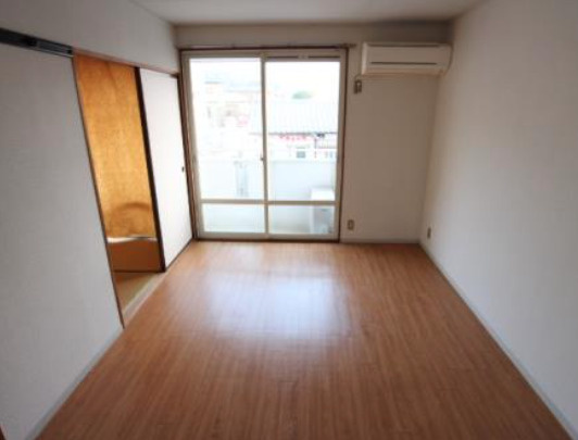 コーポ大久保【10,000円キャッシュバック対象物件】の内装|過ごしやすい室内です