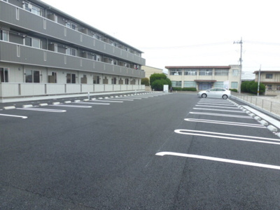 【駐車場】 | オペラハウス上大島 A | オペラハウス上大島