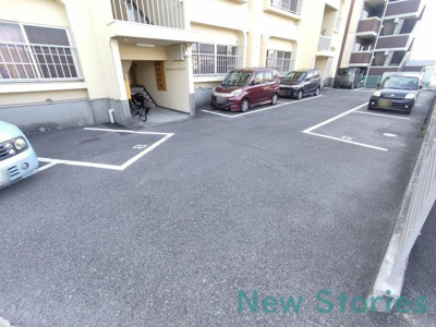 【駐車場】 | 光明マンション | 駐車場完備です