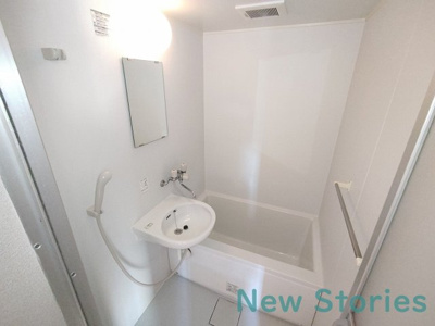 【浴室】 | 光明マンション | 落ち着いた空間のお風呂です