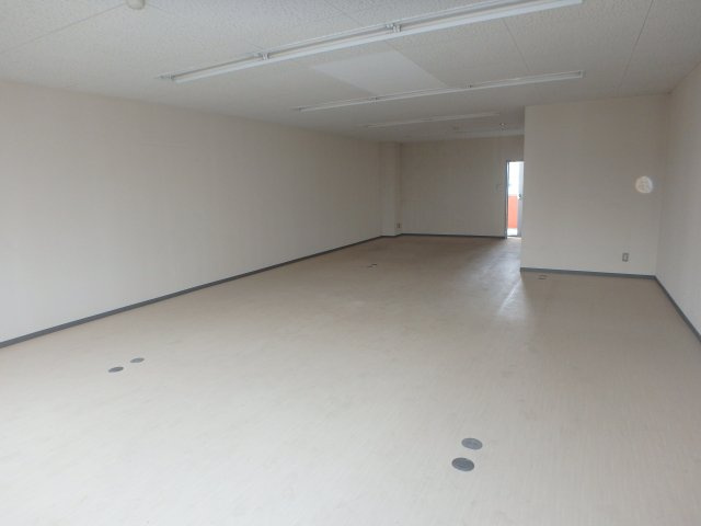 亀山ビル100の内装