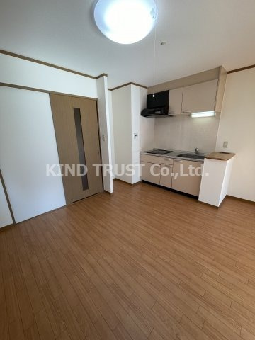 ノルデンタワー天神橋アネックスの居間・リビング|ゆったりとした居間です