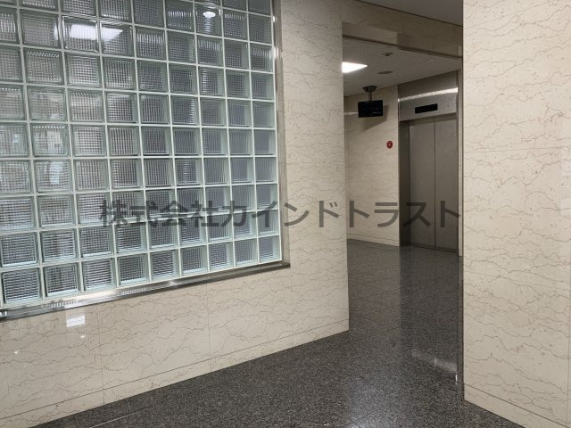 ノルデンタワー天神橋アネックスのロビー|落ち着いたロビーです