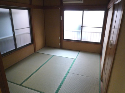 【居間・リビング】 | 田島荘 | 二面採光で明るい室内◎