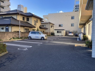 【駐車場】 | クロワサンス