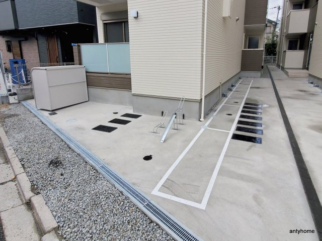 FDS吹田Ⅱ番館 仲介手数料無料の駐車場