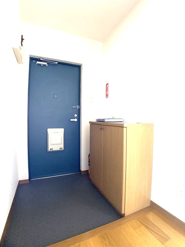 Liyaマンションの玄関