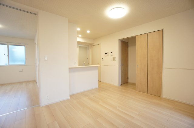 ヴェルドミール緑台Ⅰの居間・リビング