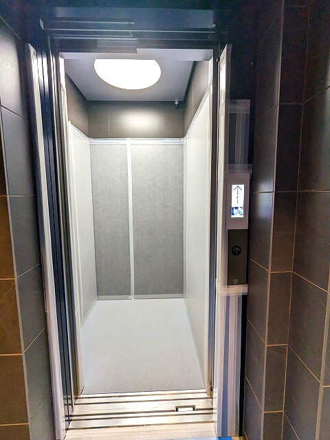 URBAN PARK入谷の設備|防犯モニター付きセキュリティエレベーターです