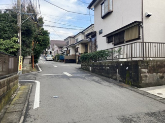 【前面道路含む現地写真】