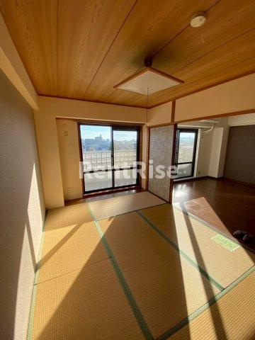 グランプラス西島の和室