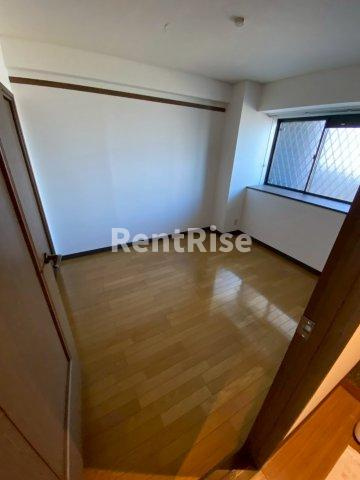 グランプラス西島の居間・リビング